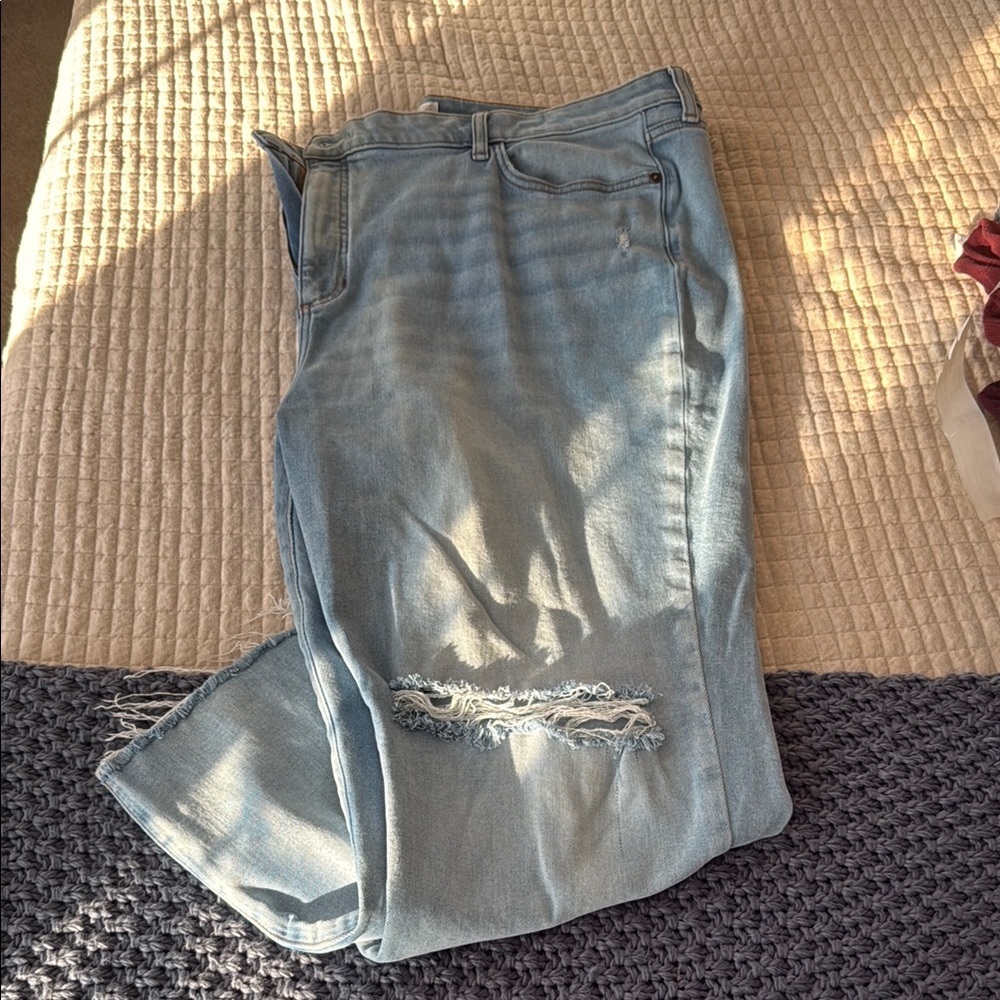 LC Lauren Conrad Blue Boyfriend Jeans with Distressed Knee